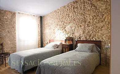 Ca L´Helena en Castellet i La Gornal (Barcelona) - Foto 2