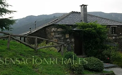 Santa Eufemia en Villanueva de Oscos (Asturias) - Foto 2
