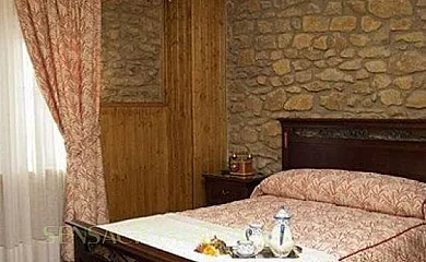 Hotel Rural La Piedra en Arija (Burgos) - Foto 3