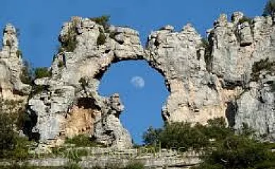 Hotel Rural La Piedra en Arija (Burgos) - Foto 12