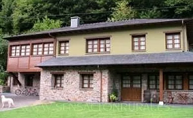 Casa María Cecilia en Cangas del Narcea (Asturias) - Foto 1