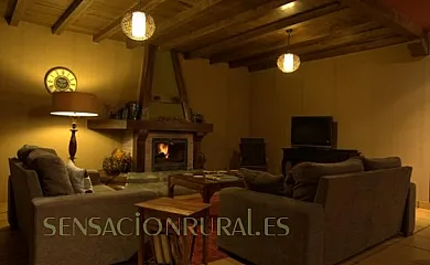 Casa María Cecilia en Cangas del Narcea (Asturias) - Foto 2