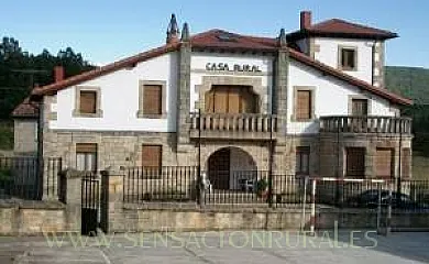 La Casa del  Médico en Regumiel de la Sierra (Burgos) - Foto 1