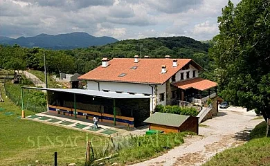 Casa Rural Karakas Zar en Zumaia (Guipuzcoa) - Foto 1