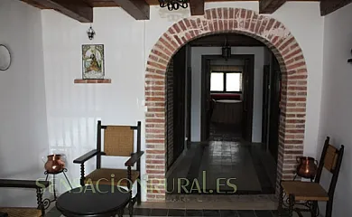 La Casona de San Miguel en San Miguel Del Pino (Valladolid) - Foto 2