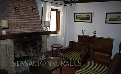 La Casona de San Miguel en San Miguel Del Pino (Valladolid) - Foto 4