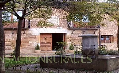 Casa Rural Rincón de San Pedro en Saldaña (Palencia) - Foto 1