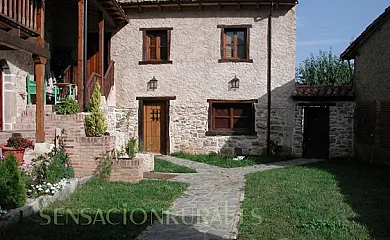 Las Casas de Valdepielago en Valdepielago (León) - Foto 1