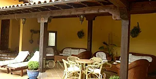 Hotel La Molinuca** 002