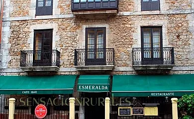 Hostal Esmeralda en Comillas (Cantabria) - Foto 1