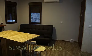 Casa de Chocolate y Las Pegueras en Cuevas Del Valle (Ávila) - Foto 9