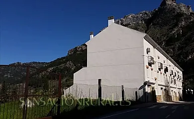 Apartamentos Fuente La Raja en La Iruela (Jaén) - Foto 1