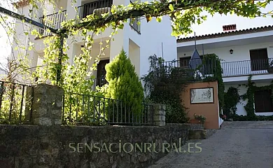 Las Palmeras Rural en Almonaster La Real (Huelva) - Foto 1