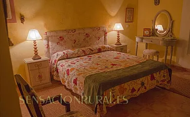 Casa Palacio Conde de Garcinarro Hotel Rural en Huete (Cuenca) - Foto 1