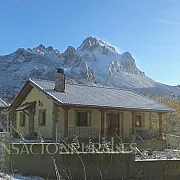 Refugio del Cueto 001