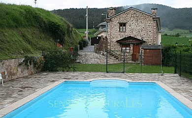 Apartamentos Casa Caleya en El Franco (Asturias) - Foto 1