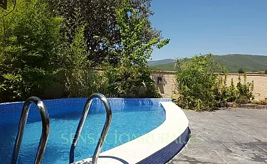 Casa rural Peral en Caminomorisco (Cáceres) - Foto 1