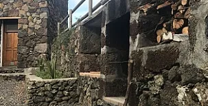 Casas del Monte I-II 002