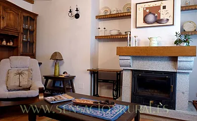 Casa Rural Las Nieves en Navarredonda de Gredos (Ávila) - Foto 1