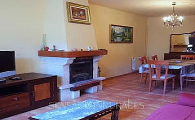 Casa Rural Flor en Vadocondes (Burgos) - Foto 1