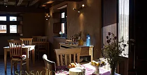 La Casa de Adobe 005