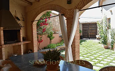 La Casa del Azafrán en Villanueva Del Rebollar de la Sierra (Teruel) - Foto 1