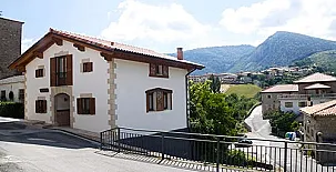 Casa Rural Gure Txokoa 002