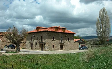 Casa Rural Cándido en Ausejo de la Sierra (Soria) - Foto 1