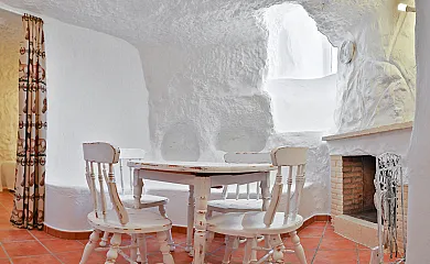 Cuevas Molino de Fuencaliente en Huéscar (Granada) - Foto 21