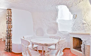 Cuevas Molino de Fuencaliente en Huéscar (Granada) - Foto 23