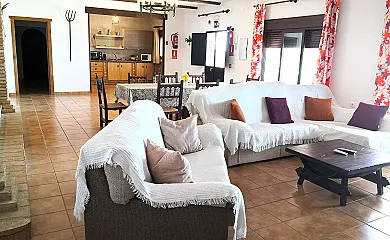 San Ignacio Rural en Hornachuelos (Córdoba) - Foto 3