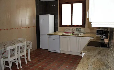 Aguas del Venero en Losar de la Vera (Cáceres) - Foto 11