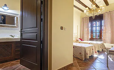 Casa Flores en Alcaucin (Málaga) - Foto 11