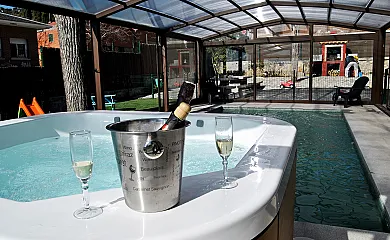 COMPLEJO RURAL COLLARUBIO(Apartamentos y casas) en Collado Mediano (Madrid) - Foto 2