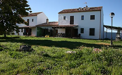 Huertacabañeros en El Robledo (Ciudad Real) - Foto 2