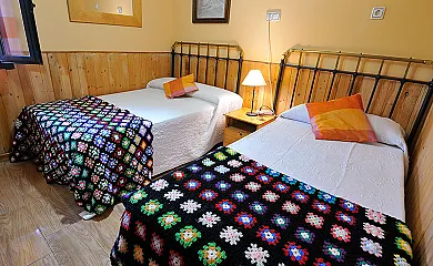 LA SEGUIRILLA en Casas Del Castañar (Cáceres) - Foto 21