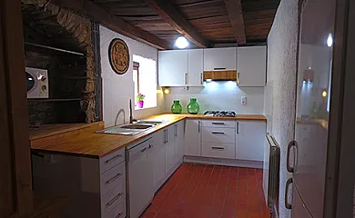 Mas El Pont en Santa Pau (Girona) - Foto 9