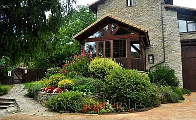 Casa Los Tres Albares en Lardiés (Huesca) - Foto 1