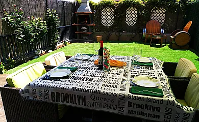 Jardines de Viana SPA en Viana (Navarra) - Foto 2