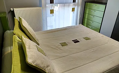 Jardines de Viana SPA en Viana (Navarra) - Foto 7