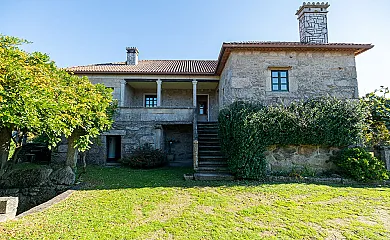 Bodega y Casa Rural María Bargiela en Salvaterra De Miño (Pontevedra) - Foto 1