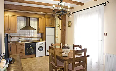 Apartamentos Turísticos La Tinaja en Cardenete (Cuenca) - Foto 4