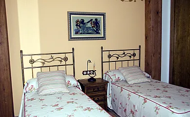 Apartamentos Turísticos La Tinaja en Cardenete (Cuenca) - Foto 9