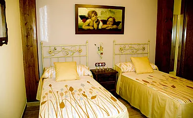 Apartamentos Turísticos La Tinaja en Cardenete (Cuenca) - Foto 12