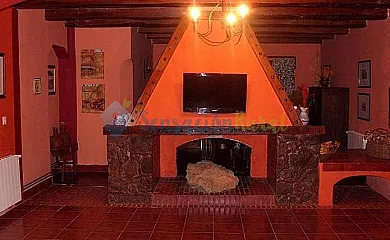 Complejo Rural Cuatro Pinos en Villalgordo Del Jucar (Albacete) - Foto 2