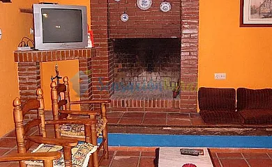 Complejo Rural Cuatro Pinos en Villalgordo Del Jucar (Albacete) - Foto 4