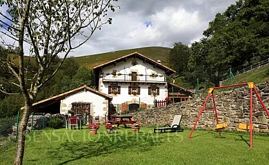 Casa Urruska en Elizondo (Navarra) - Foto 1