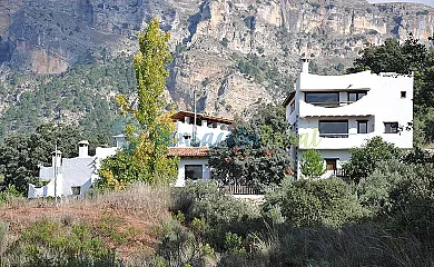 Los Ahijaderos de Tus en Yeste (Albacete) - Foto 24