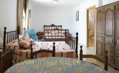 Mas Lacosta en Vila-Sacra (Girona) - Foto 21