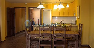 Casa en el pantano de Orellana 003